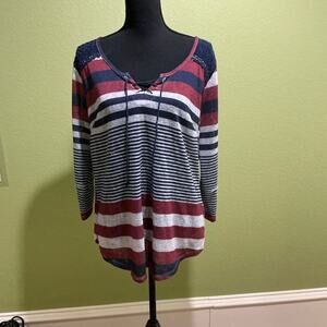 Almost Famous Red White and Blue Top
Bust 19 Inch